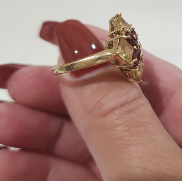 Antique Rare Find 10k Solid Yellow Gold Pear Shaped Garnet & Square Citrine Ring - Picture 5 of 10
